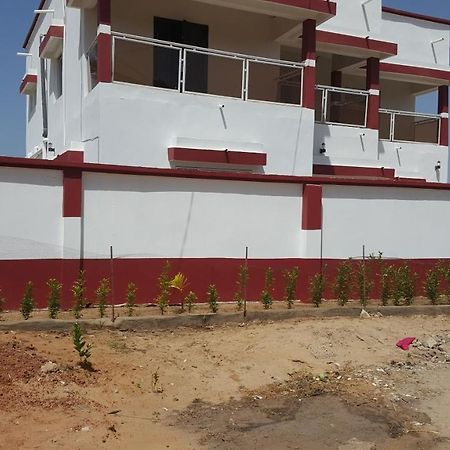 Hotel Coco Island Banjul Exterior foto