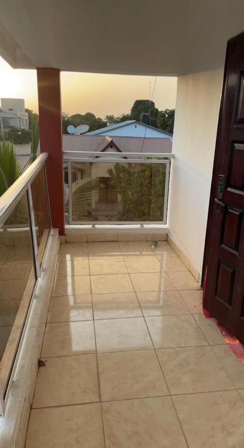 Hotel Coco Island Banjul Exterior foto